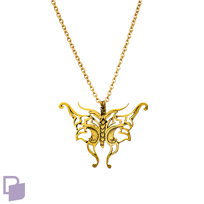 گردنبند برنجی طرح پرنده در نقش بال‌ های پروانه 1