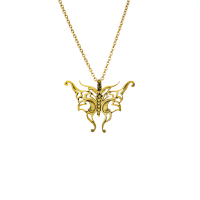 گردنبند برنجی طرح پرنده در نقش بال‌ های پروانه 1