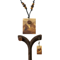 نیم ست چوبی طرح چشم‌انداز کوهستان