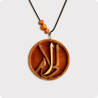 گردنبند چوبی طرح اسم لیلا