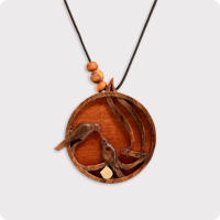 گردنبند چوبی طرح الحب